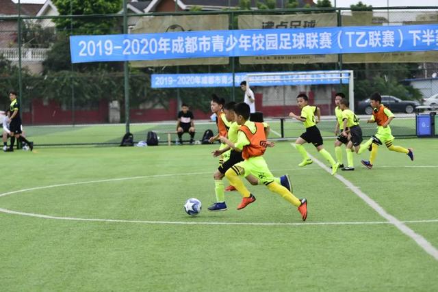 36岁梅西身价更新：下降500万欧元 跌至3000万